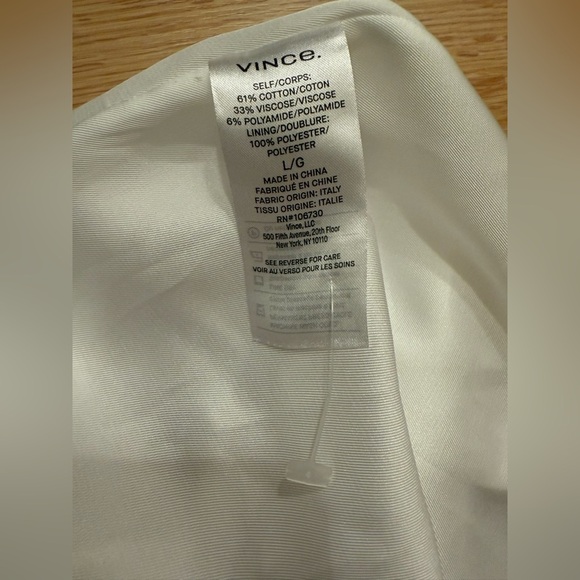 Vince White Textured Floral Camisole Size Large - Picture 8 of 8